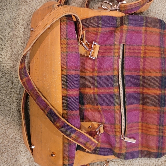 A handmade handbag - Picture 4 of 5